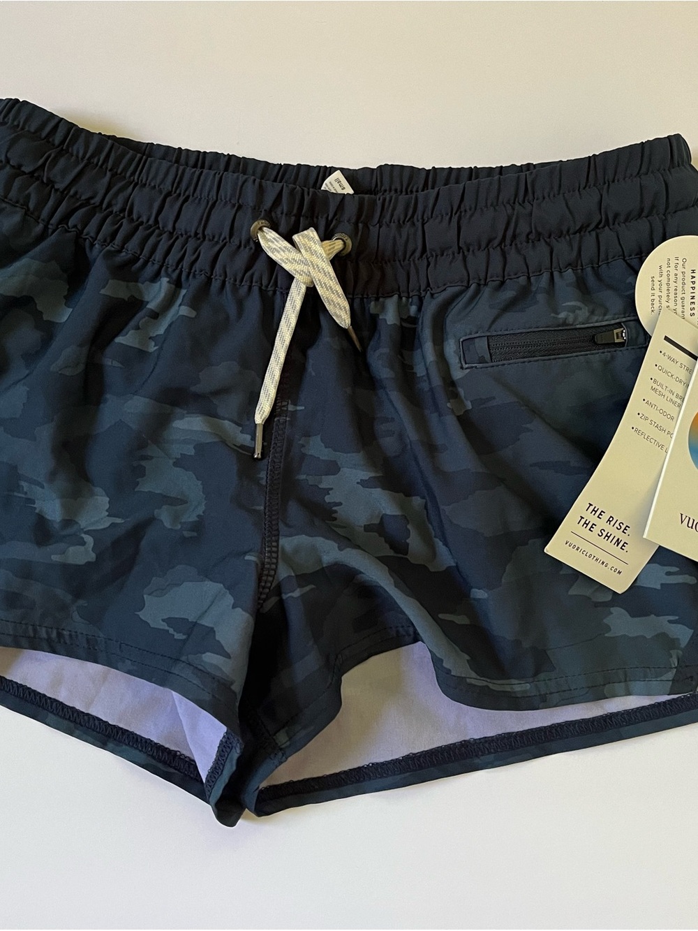 NWT Vuori Camouflage Clementine Running Shorts Size S
